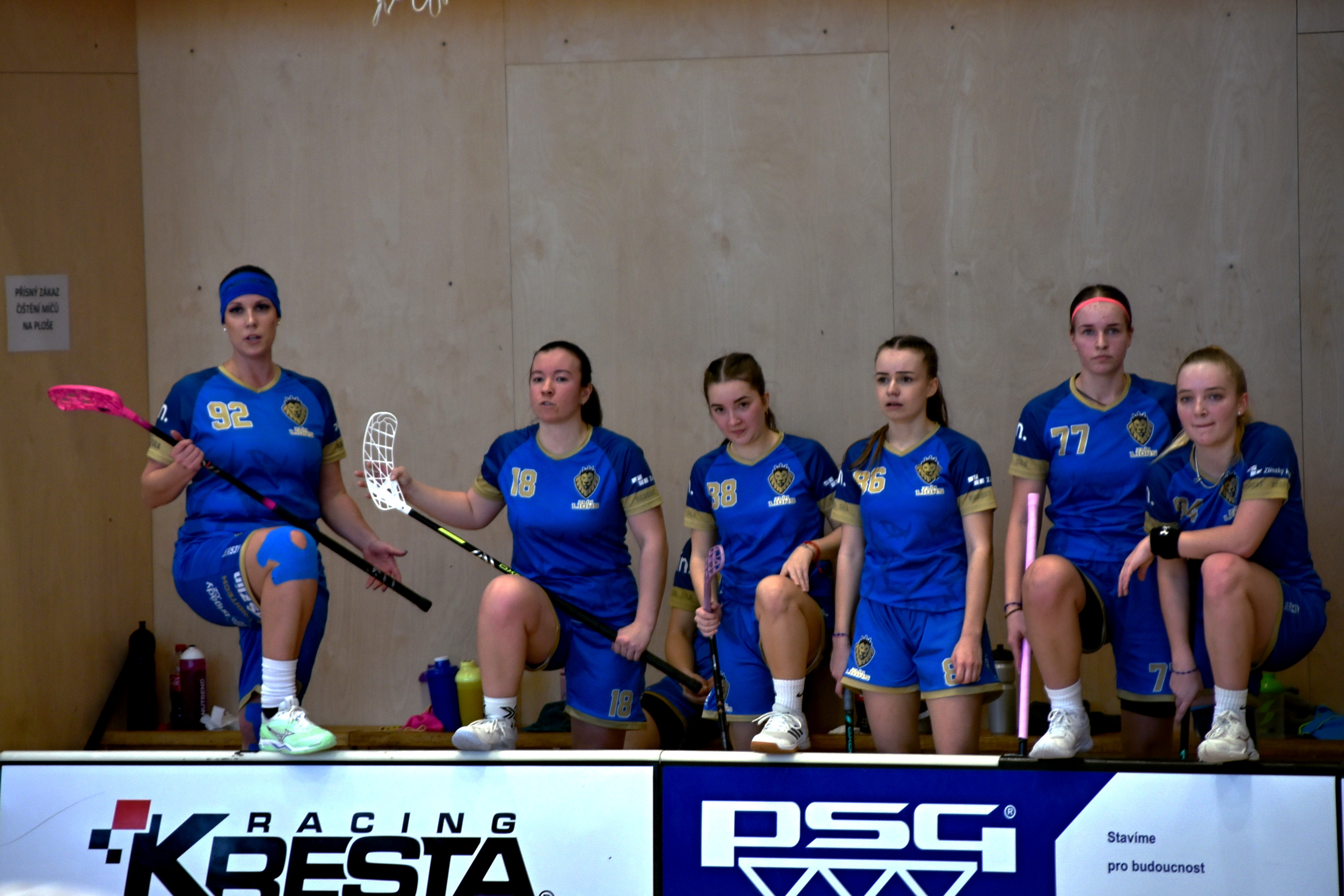 PREVIEW | �eny p�iv�taj� v dom�c�m utk�n� hr��ky Sv�tl� nad S�zavou