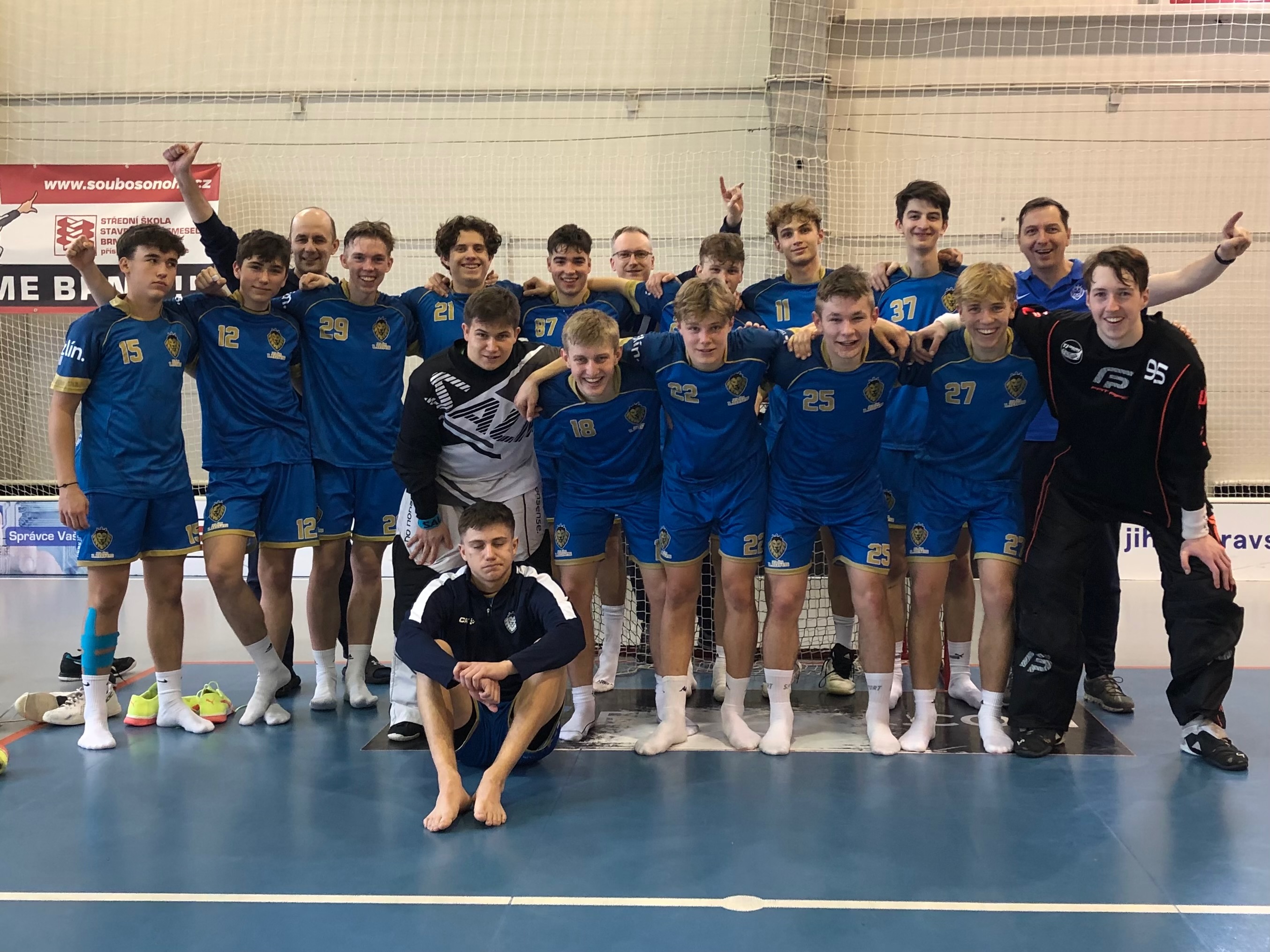 Junioři slaví postup do osmifinále play-off