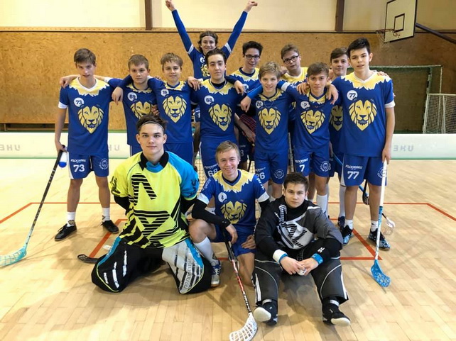 Dorostenci B stoupají tabulkou.